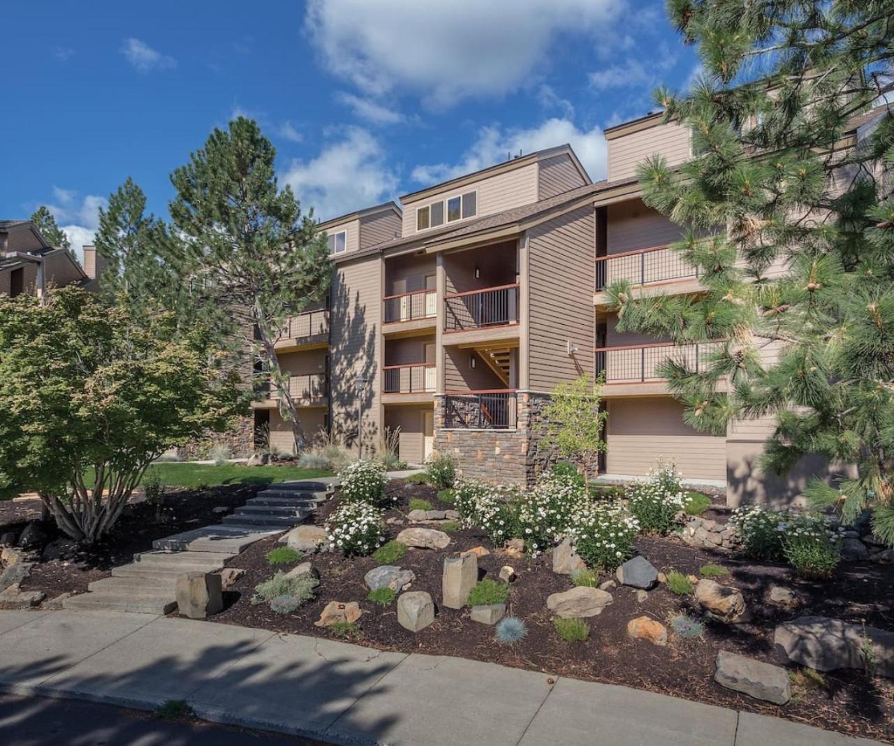 Worldmark Bend Seventh Mountain Resort - St Sleeps Luaran gambar